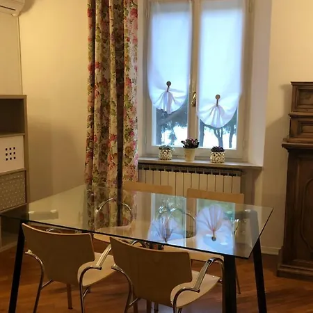 Uno Sguardo Sul Appartam